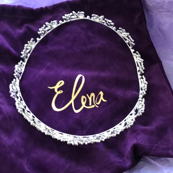 Elena Infinite Tiara display picture 3